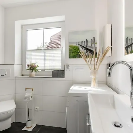 Fasanenblick Mit Kamin Und Terrasse Lägenhet