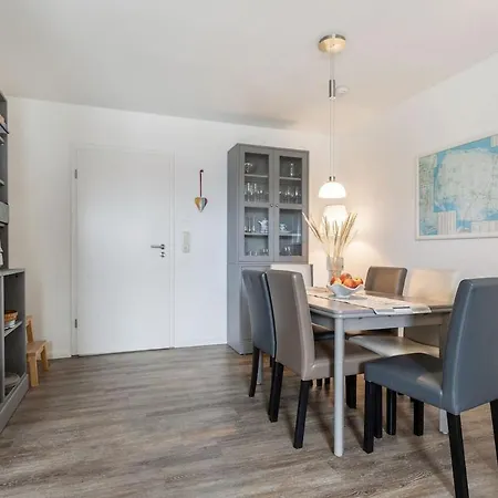 Lägenhet Fasanenblick Mit Kamin Und Terrasse Fehmarn