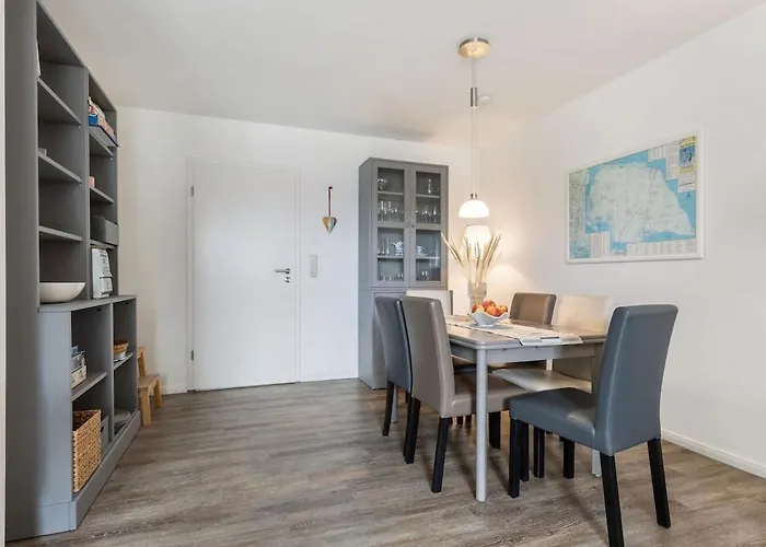 Lägenhet Fasanenblick Mit Kamin Und Terrasse Fehmarn